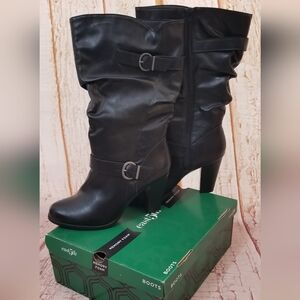 Boots By East 5th New In Box Memory Foam Black  with Buckle